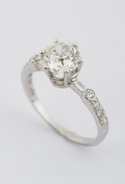 Wit gouden solitair ring met briljant 2.05 ct.