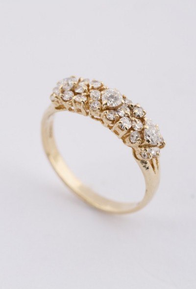 Gouden ring met briljanten en diamanten